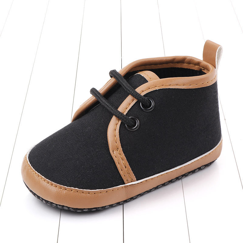 Boy toddler shoes (soft-soled).